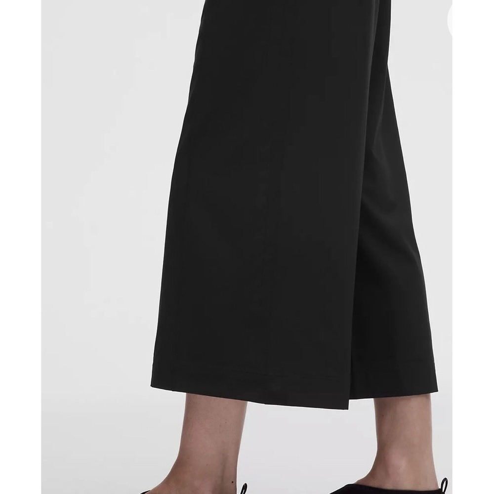 Lululemon Breezily Mid-Rise Cropped Pant Black NWT Wide Leg Size S Athleisure - Picture 9 of 9